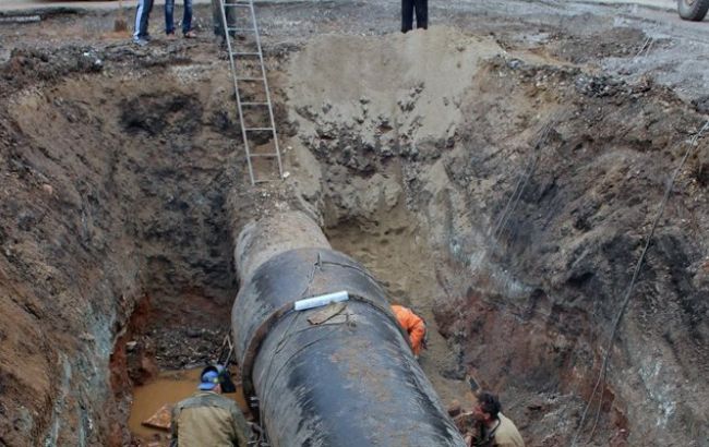 Почти половина Кропивницкого осталась без воды из-за прорыва водопровода