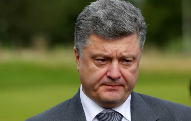 Порошенко вніс до Ради проект звернення до ООН та ЄС щодо миротворців