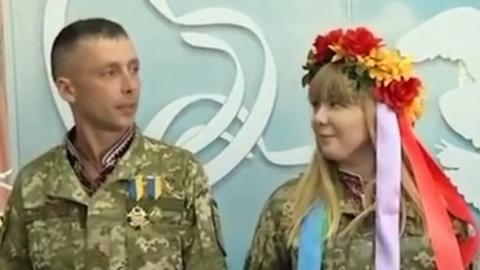 Познакомились на войне: пара военных нашла свою судьбу на фронте