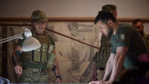 Зеленский приехал на передовую в Днепропетровской области