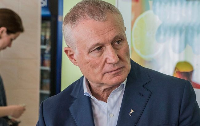 Юристы Суркиса опровергли информацию УП о вывозе наличных из Украины и отсутствии на заседаниях ВР