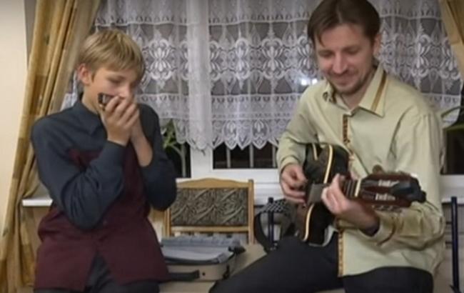 Украинский подросток поразил жюри международного музыкального конкурса необычным талантом