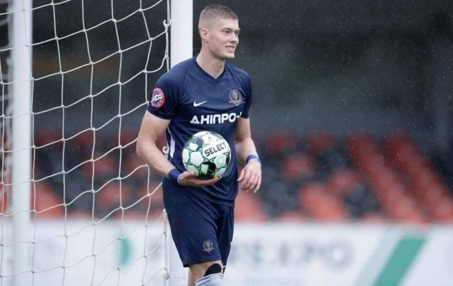 Україна вилетить на матч проти Франції без одного форварда через вимоги французьких законів