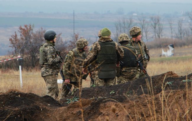 В зоне ООС военные сбили беспилотник боевиков