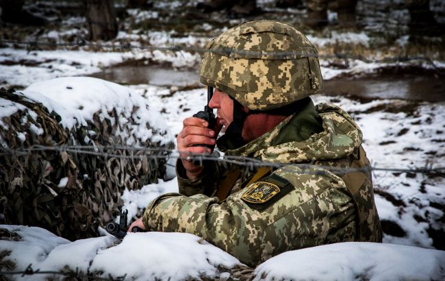 Бойовики двічі відкривали вогонь по українських позиціях на Донбасі