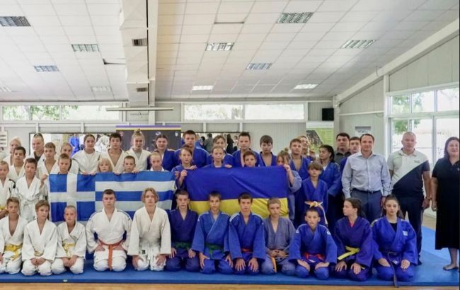 НОК Украины и БФ «Майбутнє – дітям» провели в Греции «Randori» для детей-спортсменов из пострадавших регионов Украины
