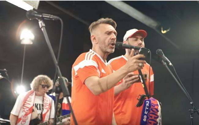 "Чемпіони": Семен Слєпаков і група "Ленінград" записали нову пісню про ЧС 2018