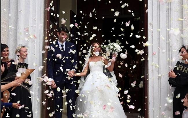 "Ми зробили це": учасниця Євробачення 2018 вийшла заміж за відомого футболіста