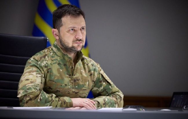 Там просто пекло. Зеленський подякував воїнам, які тримають рубежі оборони у Донецькій області