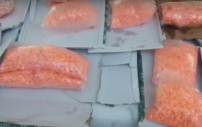 Сховав у бензобак: на кордоні з Польщею зловили великого наркоторговця