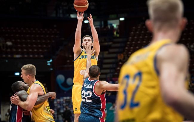 Сборная Украины разгромила британцев на старте Евробаскета-2022