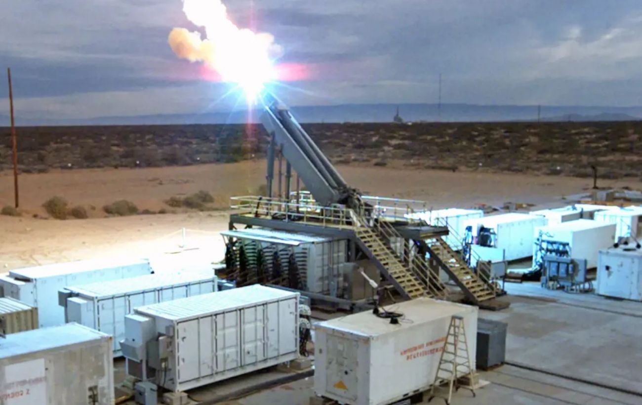 Дешевше за ракети, швидше за звук: США відновлюють випробування "гармати майбутнього"