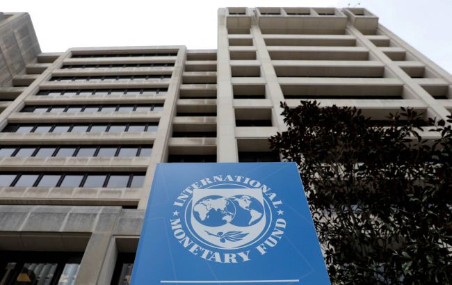 МВФ прогнозує 35%-й економічний спад в Україні в 2022 році