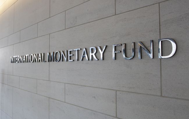 Правительство Украины планирует получить в следующем году кредиты МВФ на 2,9 млрд долларов
