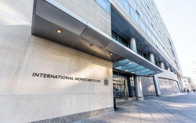 МВФ назначил дату пересмотра программы для Украины