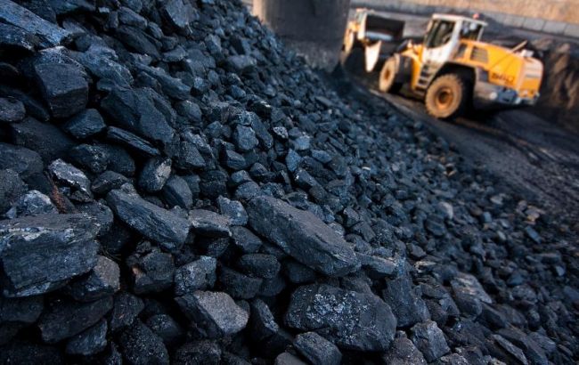 Україна накопичила на складах майже 2 млн тонн вугілля