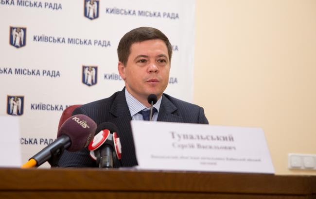 Киев в 2017 может получить дополнительный миллиард гривен на ремонт дорог от столичной таможни