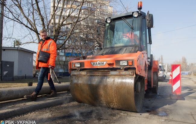 У Києві обмежать рух транспорту на вулиці Світлій