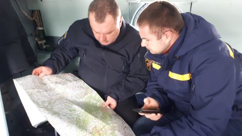 В Карпатах с помощью авиации ищут заблудившегося туриста