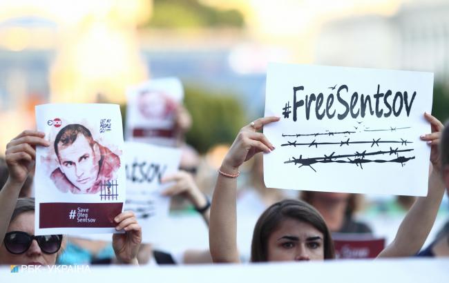 Денісова звернулася до верховного комісара ООН та генсека Ради Європи щодо стану Сенцова