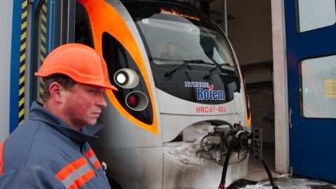 Зійшли зі шляху. Хто винен в аварії на залізниці і що потрібно міняти в УЗ