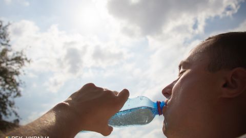 В Украину возвращается жара: синоптики обновили прогноз