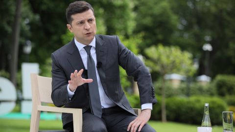 Правительство готовит новую программу поддержки пенсионеров, - Зеленский