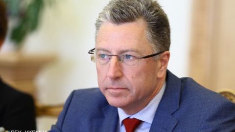 Волкер запропонував Суркову продовжити обговорення ситуації на Донбасі
