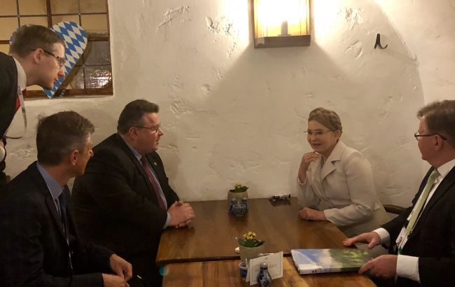 Тимошенко встретилась с министром иностранных дел Литвы