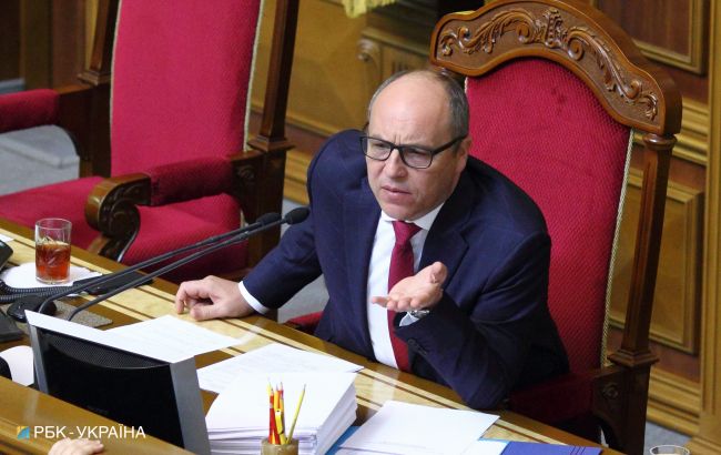 Рада отказалась продлить вечернее заседание до принятия бюджета-2019