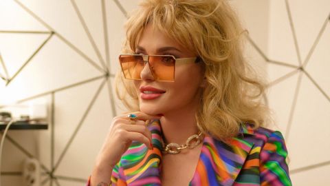 Тепер блондинка: Слава Камінська захопила фанатів кардинальною зміною образу