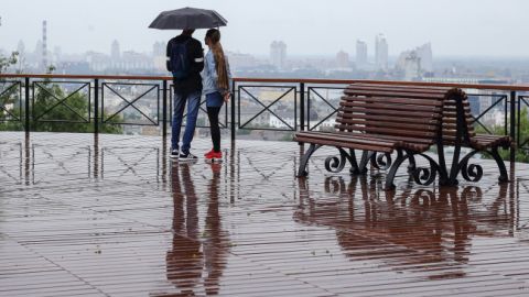 Украину сегодня накроют дожди