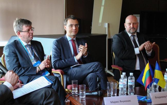 Україна розширює залізничне сполучення з країнами ЄС, - Омелян