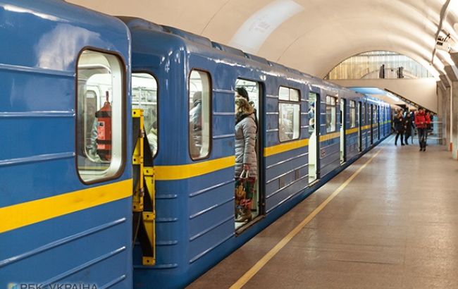 У Києві через футбол можуть закрити на вхід три станції метро