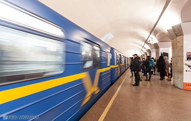 В Киеве не работает станция метро