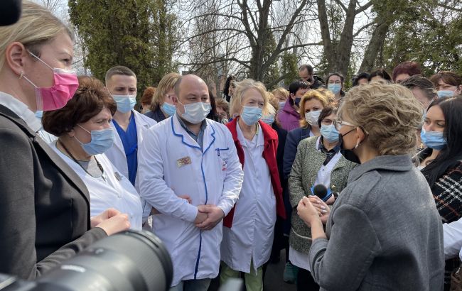 Тимошенко: проблемы в медотрасли созданы искусственно, с эффективной властью их бы не было