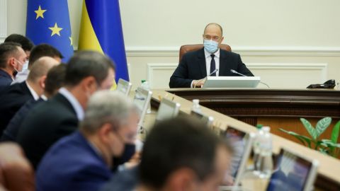 Кабмін знизив тариф на електроенергію для населення