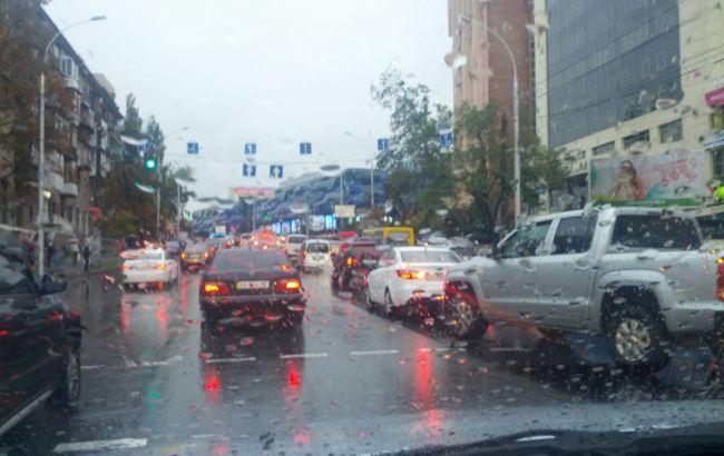 Затори у Києві досягли 7 балів