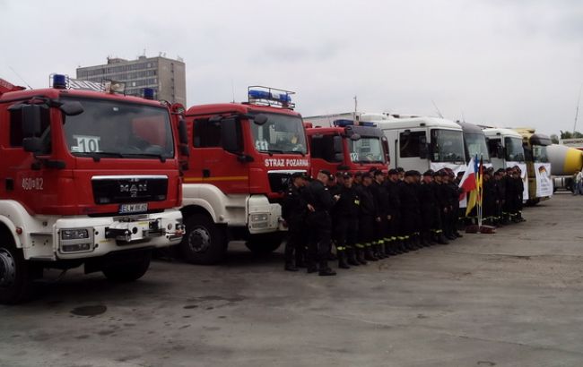 Польща і Німеччина передали 360 т гумдопомоги для переселенців