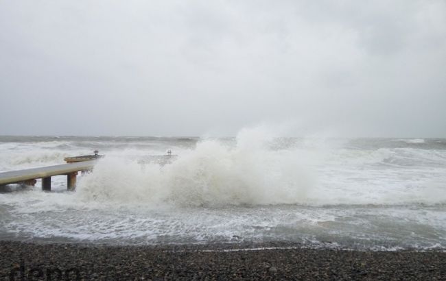 Синоптики предупреждают об усилении ветра в акватории морей