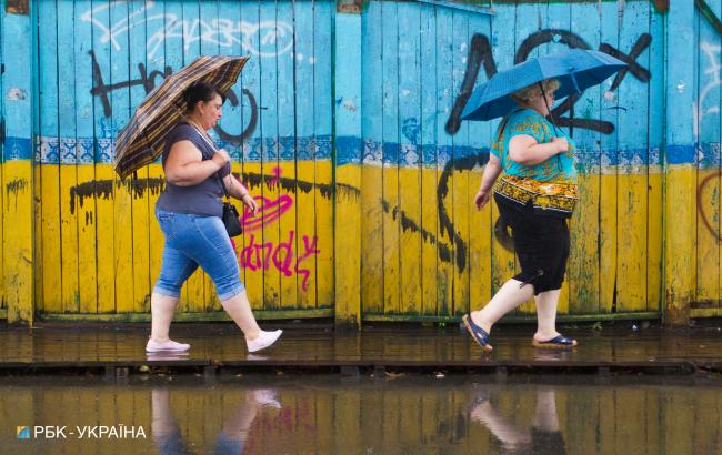 Тропические дожди: синоптики дали прогноз погоды на среду