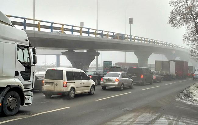 Синоптики попереджають про сніг та ожеледицю в Києві 27 січня