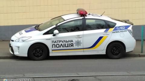 "Трубою пробили голову": в Голосіївському районі Києва сталася масова бійка