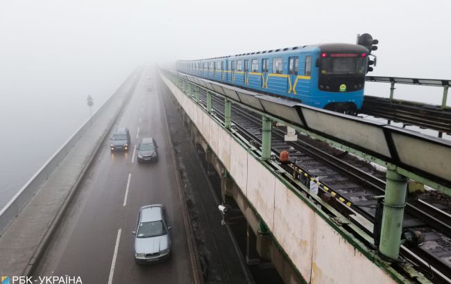 В Киеве на выходных ограничат движение по мосту Метро