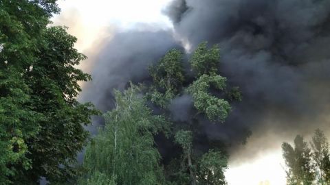 Под Киевом произошел маштабный пожар на складе