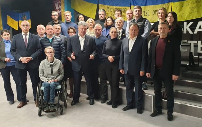 Фракція Порошенка заявила про переслідування нардепа Федини