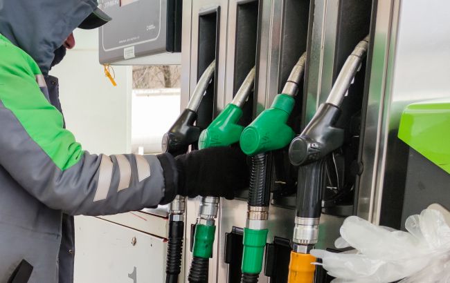 Что будет с ценами на бензин после локдауна: эксперт озвучил прогноз