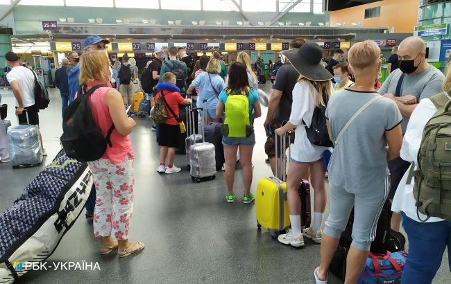 В Нидерландах штамм "Омикрон" обнаружили у 13 путешественников из ЮАР