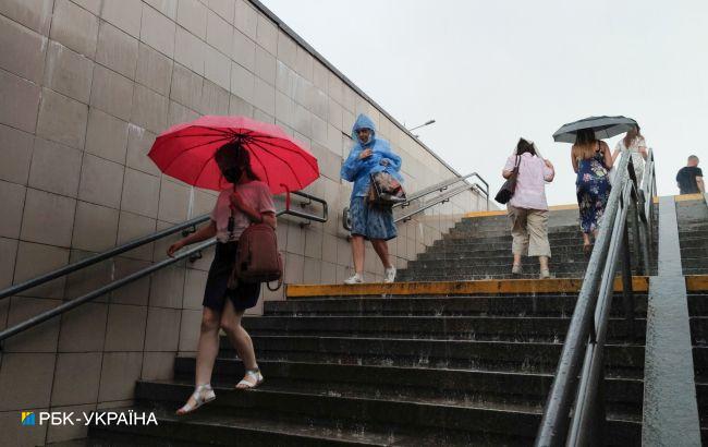 Накроют дожди, но до +31: каким будет первый день лета в Украине