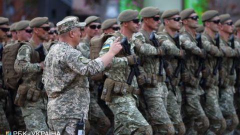 Закон об изменениях в бюджет-2020 по питанию военных вступил в силу